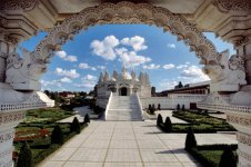 Neasden-Temple-photo-BAPS.jpg