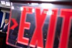 3cbfd0d146181f073d1451605b88909f24-trump-white-house-exit-sign.2x.rhorizontal.w700.jpg